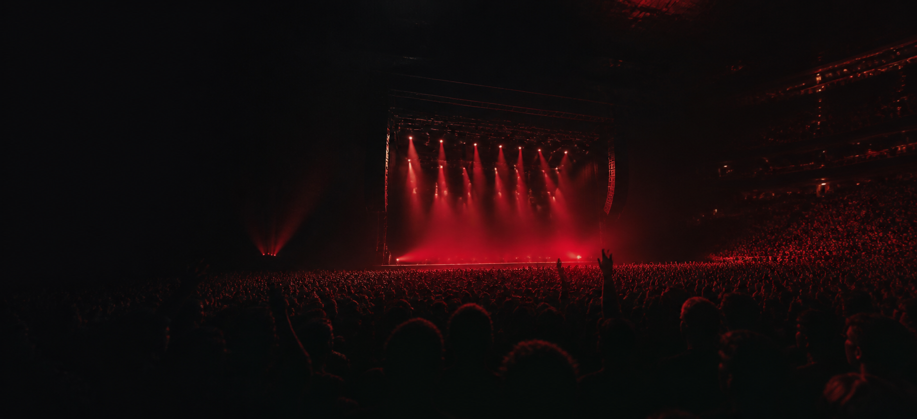 Foule et scène de la Chinwa Arena